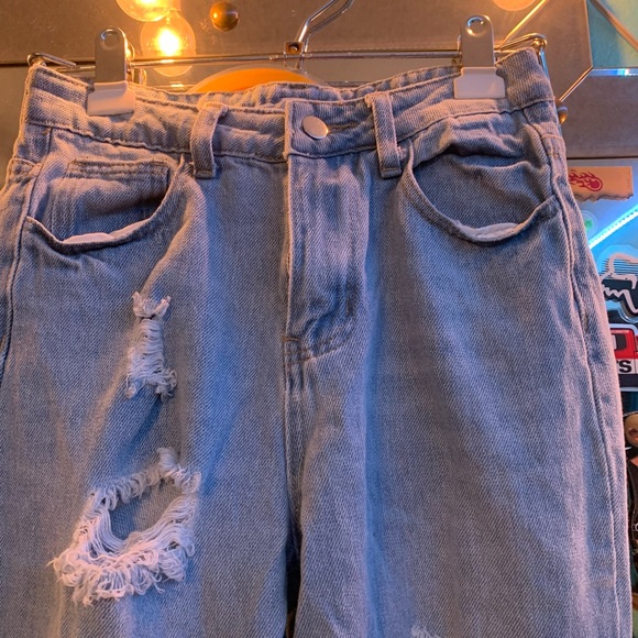 Light washed and denim ripped jeans - Picture 3 of 12